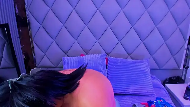 venusowen  online show from 18, 10, 2025