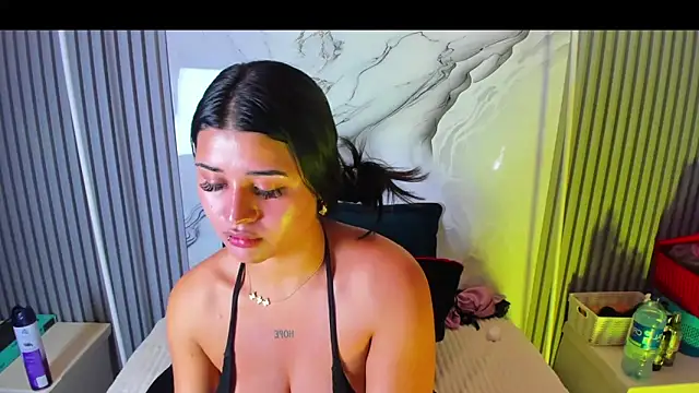 venusowen  online show from 2, 6, 2026