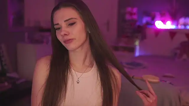 StephanieNeeson online show from 5, 12, 2024