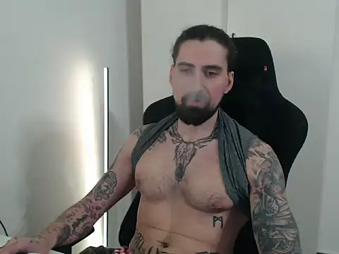Snapshot of MateoHunk chatting on 14, 5, 2026 MateoHunk online show from 14, 5, 2026