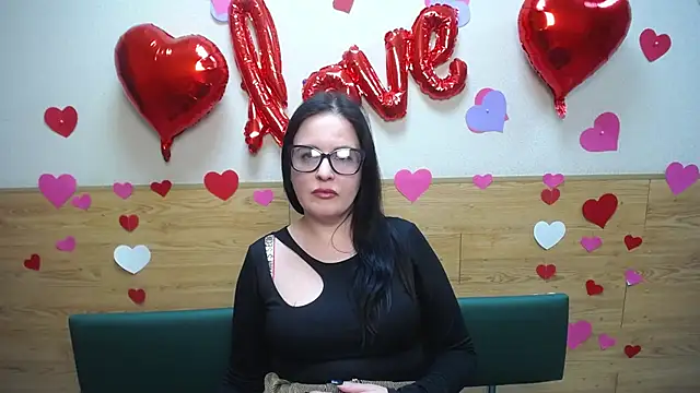 TayaBoret online show from 15, 2, 2025