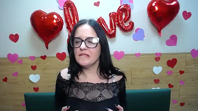 TayaBoret online show from 18, 2, 2025