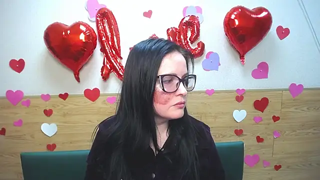 TayaBoret online show from 23, 2, 2025