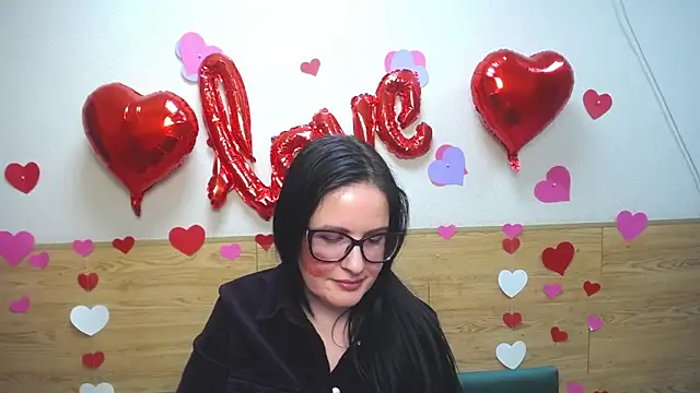 TayaBoret online show from 24, 2, 2025