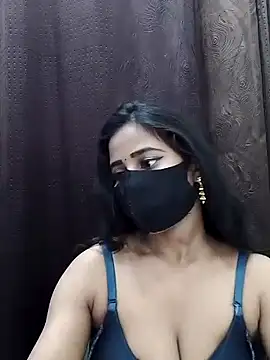 Lalisa sexy online show from 16, 7, 2026