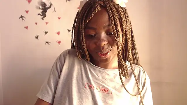 Snapshot of _Zooee chatting on 18, 7, 2026 Zooee online show from 18, 7, 2026