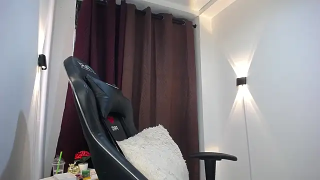Snapshot of janna_isa chatting on 21, 1, 2025 janna isa online show from 21, 1, 2025