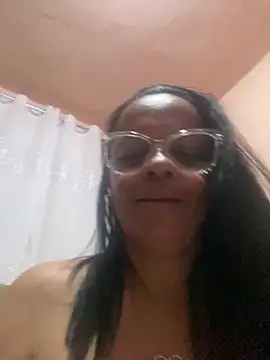 Snapshot of lomagata chatting on 3, 6, 2026 lomagata online show from 3, 6, 2026