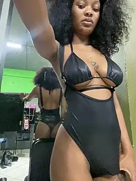 Snapshot of mmbaliii chatting on 29, 12, 2024 mmbaliii online show from 29, 12, 2024