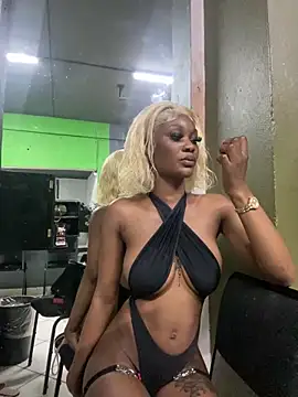 Snapshot of mmbaliii chatting on 3, 1, 2025 mmbaliii online show from 3, 1, 2025