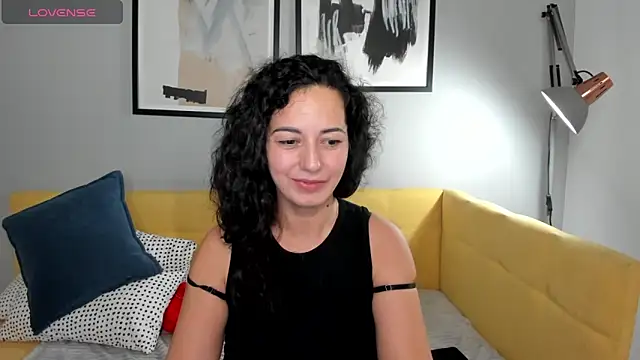 Snapshot of Linda_Insatiable chatting on 24, 2, 2025 Linda Insatiable online show from 24, 2, 2025
