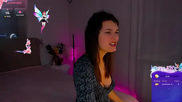 Laura Leee online show from 7, 1, 2025