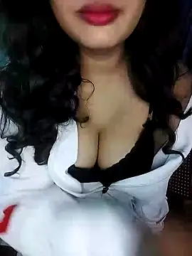 Miss-Siyaa online show from 4, 12, 2024