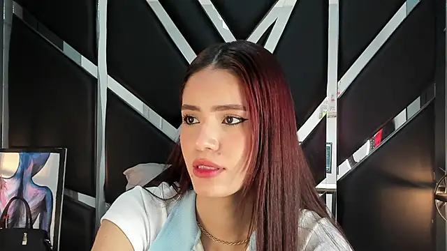 Snapshot of Madie__collins chatting on 6, 1, 2025 Madie collins online show from 6, 1, 2025