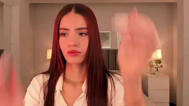 Snapshot of Madie__collins chatting on 2, 2, 2025 Madie collins online show from 2, 2, 2025
