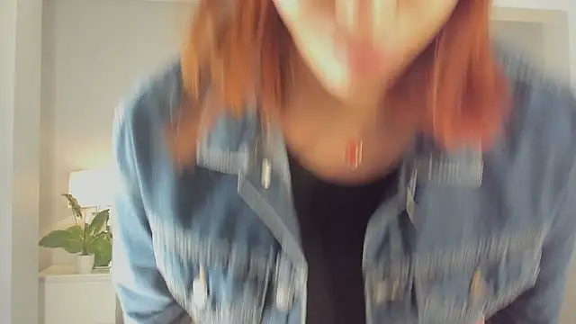 Madie  collins online show from 22, 11, 2025