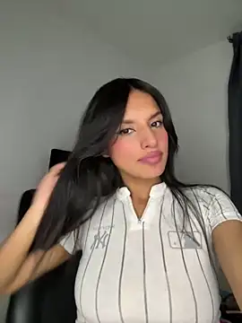 Snapshot of Dulceeany chatting on 19, 1, 2025 Dulceeany online show from 19, 1, 2025