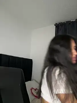 Snapshot of Dulceeany chatting on 21, 1, 2025 Dulceeany online show from 21, 1, 2025