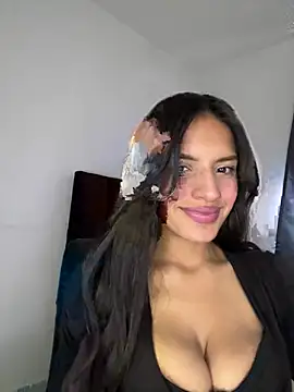 Snapshot of Dulceeany chatting on 5, 2, 2025 Dulceeany online show from 5, 2, 2025