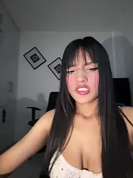 Snapshot of Dulceeany chatting on 27, 10, 2025 Dulceeany online show from 27, 10, 2025