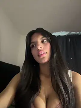 Snapshot of Dulceeany chatting on 15, 3, 2026 Dulceeany online show from 15, 3, 2026