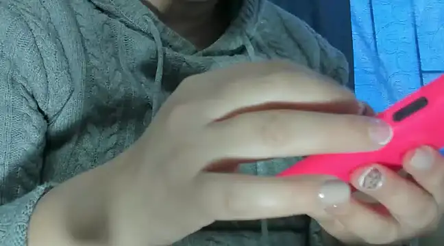 Extrem HairyPussy online show from 27, 1, 2025