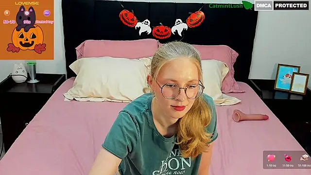 CatmintLush online show from 19, 10, 2025