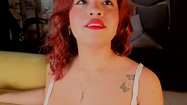 Estrella05  online show from 24, 10, 2025