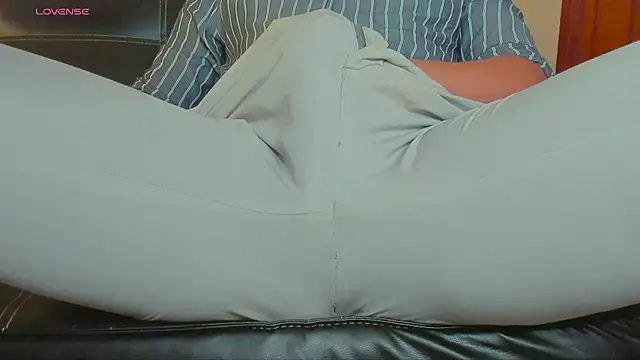 MrLonely02 online show from 19, 12, 2024