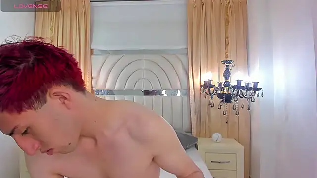 Un Slutty online show from 25, 1, 2025