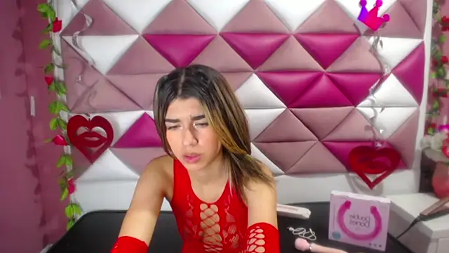 NahomiConnor  online show from 17, 1, 2025