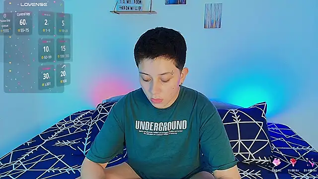 Snapshot of aron_wi chatting on 16, 3, 2025 aron wi online show from 16, 3, 2025