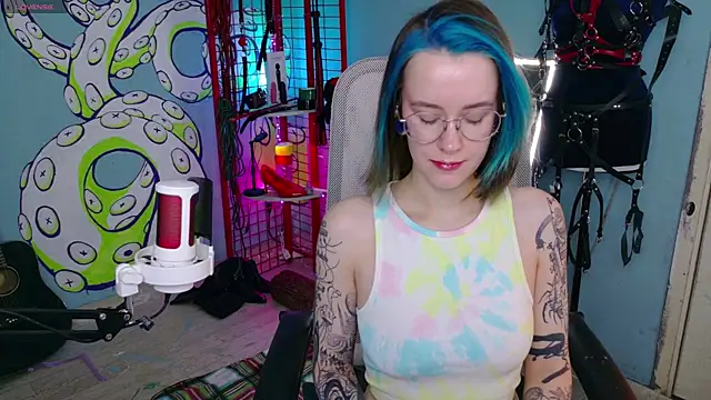 Cumpotik Eve online show from 2, 3, 2026