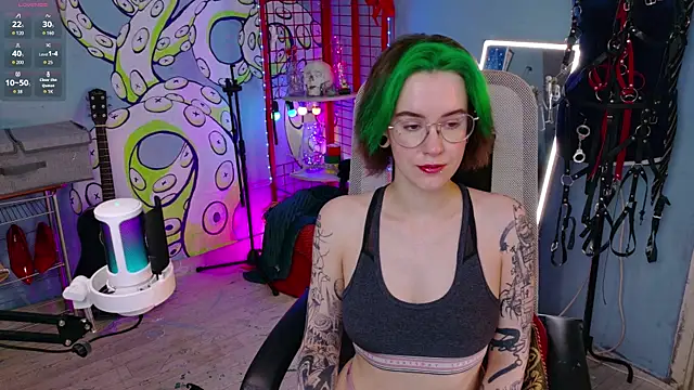 Snapshot of Cumpotik_Eve chatting on 2, 5, 2026 Cumpotik Eve online show from 2, 5, 2026