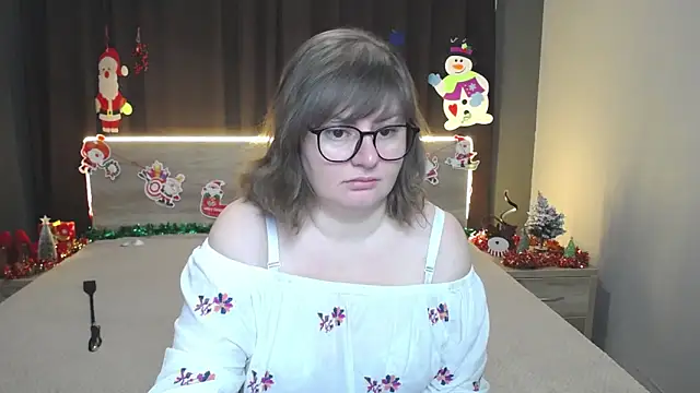 ZannaDreil online show from 17, 12, 2025