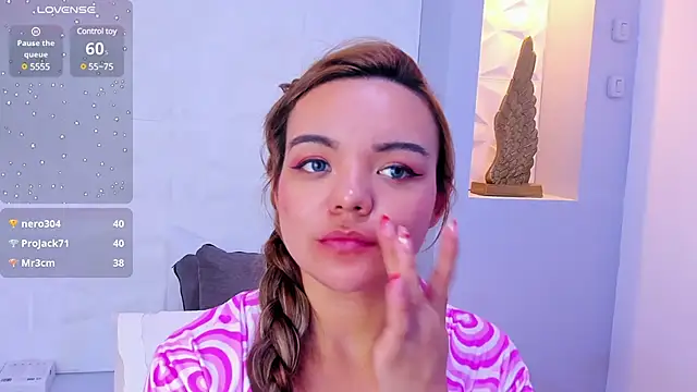 EmilyRouss  online show from 21, 1, 2025
