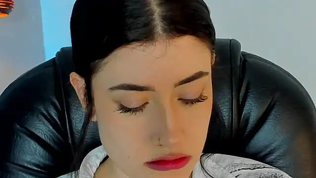 melody suarez online show from 17, 1, 2025