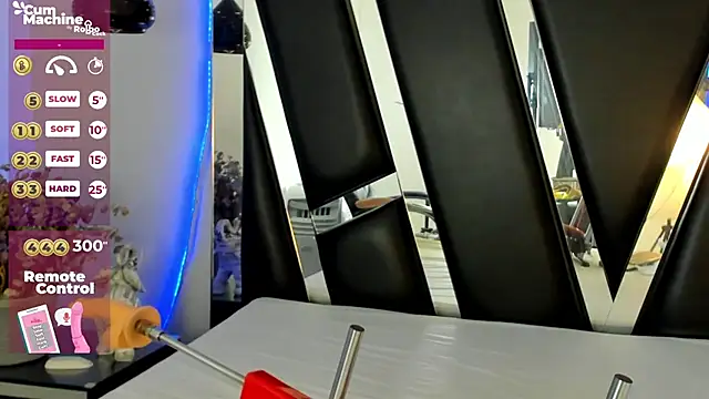 melody suarez online show from 28, 2, 2025