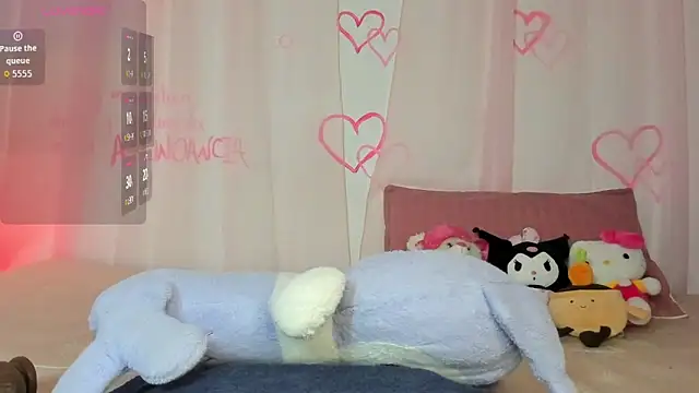 melody suarez online show from 25, 9, 2025