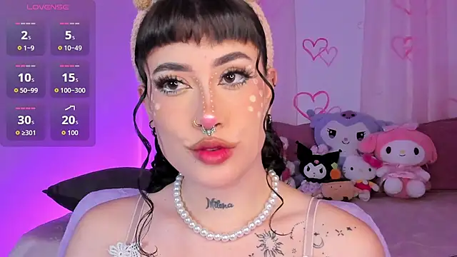 melody suarez online show from 18, 10, 2025