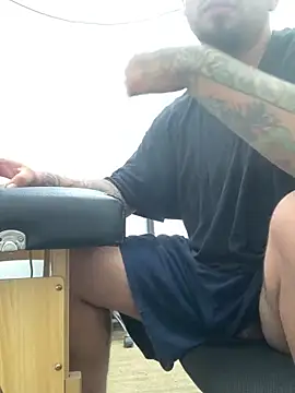 Snapshot of perrrotegrande chatting on 24, 9, 2025 perrrotegrande online show from 24, 9, 2025