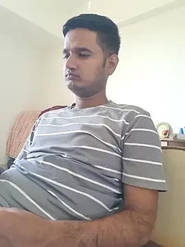 Jonrobinso online show from 5, 4, 2026