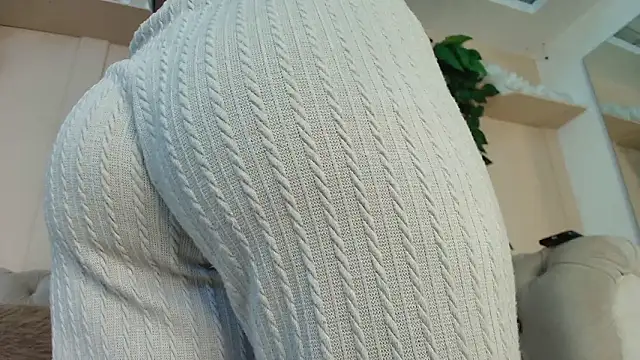 miranda villa online show from 4, 2, 2026