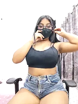 Snapshot of sanaya_baby chatting on 30, 10, 2025 sanaya baby online show from 30, 10, 2025