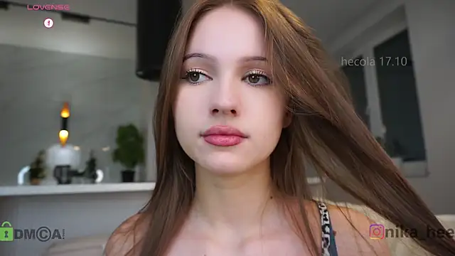 Snapshot of hecola chatting on 17, 10, 2025 hecola online show from 17, 10, 2025