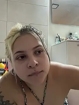 Snapshot of sammymoon chatting on 16, 1, 2025 sammymoon online show from 16, 1, 2025