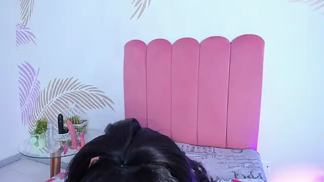 Snapshot of JulessCornett chatting on 30, 12, 2024 JulessCornett online show from 30, 12, 2024