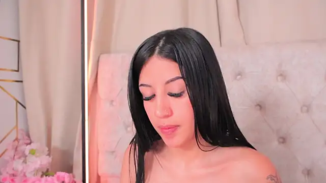 Snapshot of JulessCornett chatting on 6, 1, 2025 JulessCornett online show from 6, 1, 2025