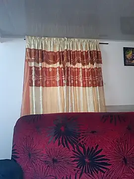 Sexy-Favgirl online show from 27, 2, 2025