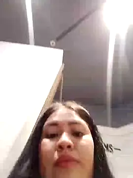 Snapshot of Miia_grand chatting on 14, 1, 2025 Miia grand online show from 14, 1, 2025